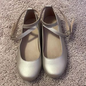 Elephantito gold shoes